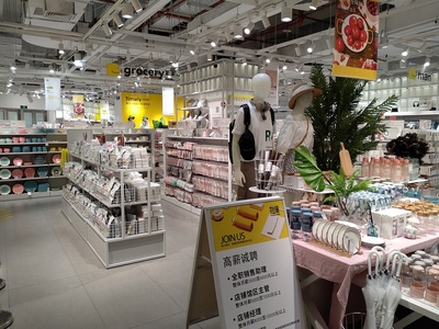 从选址到陈列 广州NOME货架诺米家居货架厂教你经营十元百货店的六大关键
